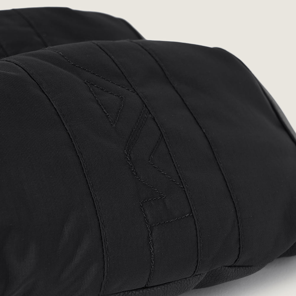 Garmisch Insulated Ski Mittens (Black)