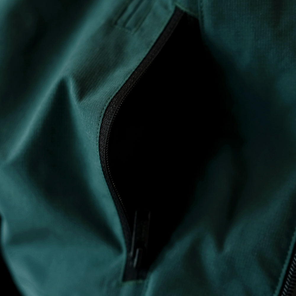 Mens Astazou II Insulated Jacket (Dark Sea/Black)